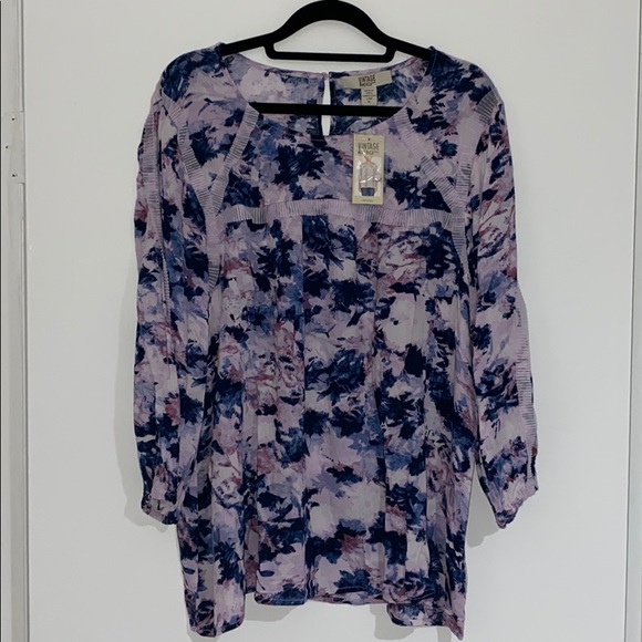 Vintage America lavender and blue blouse - Picture 1 of 5